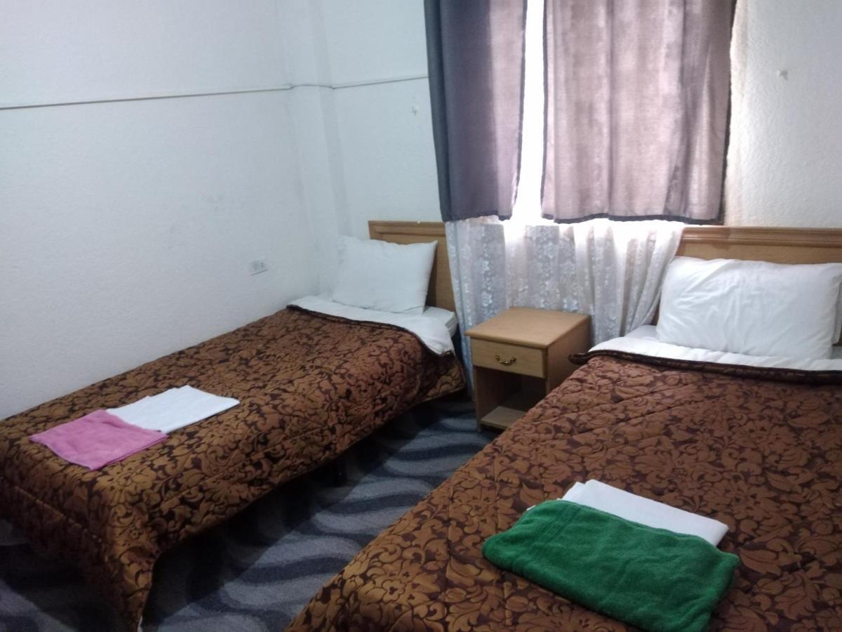 Queen Ayloa Hotel&Restaurant Madaba Luaran gambar