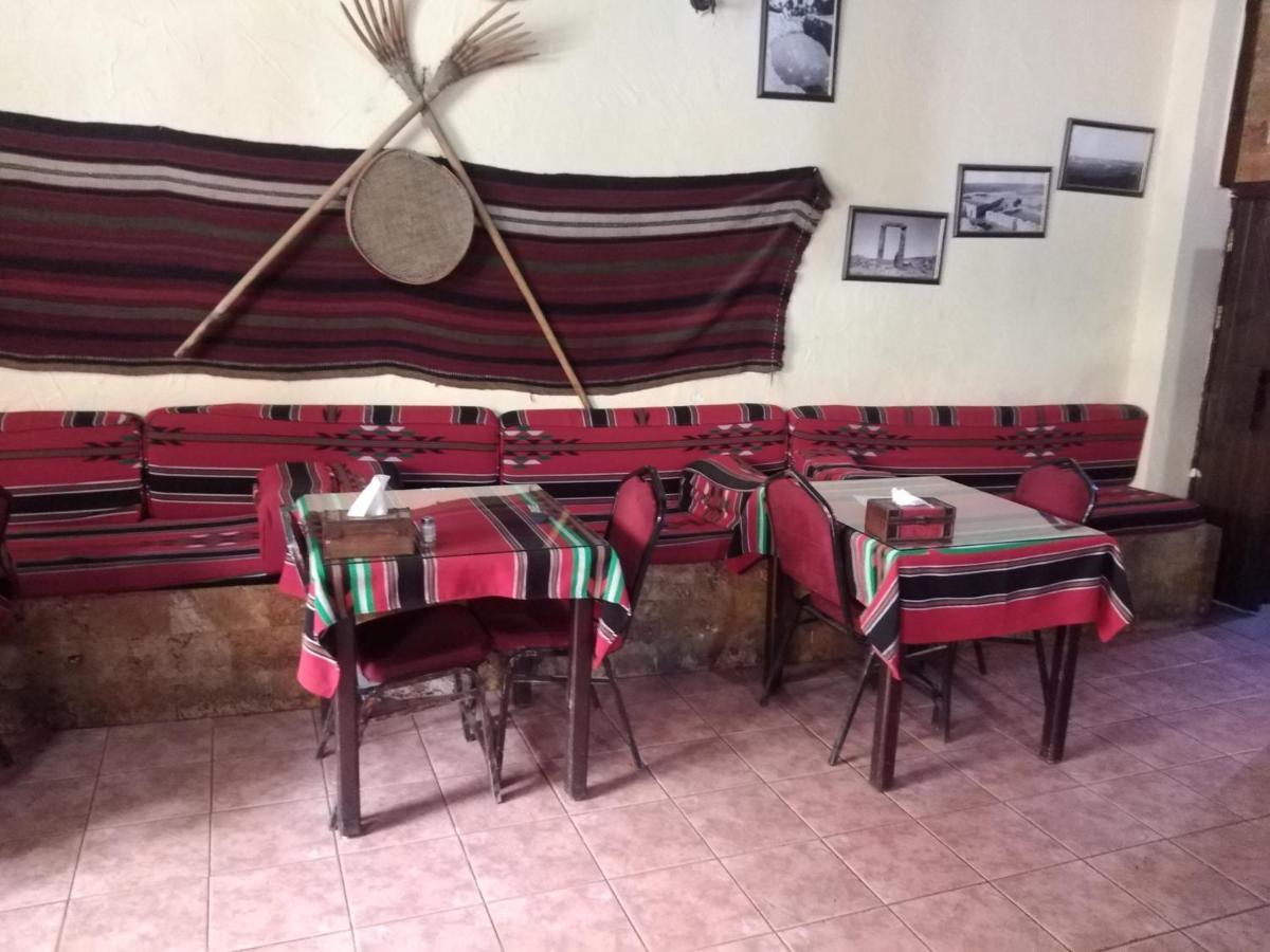 Queen Ayloa Hotel&Restaurant Madaba Luaran gambar